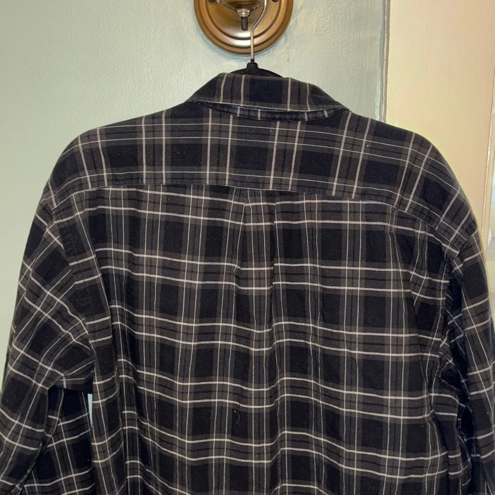 Eddie Bauer Plaid Button Down Shirt Men’s XL Black White Flannel Casual - Picture 8 of 8
